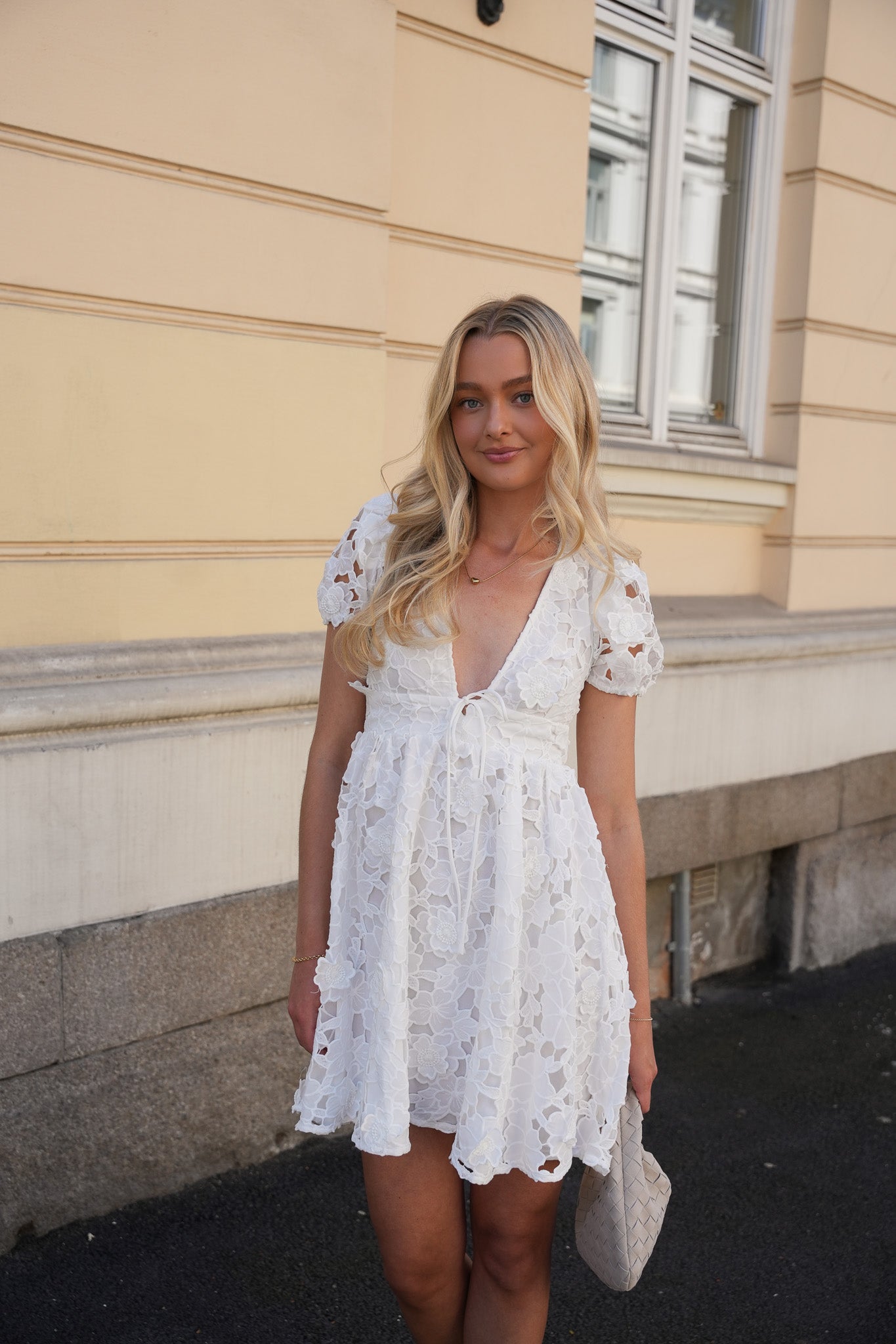 Victoria Dress White